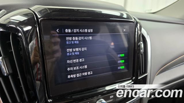 Chevrolet Korea Traverse 2020 — photo 16