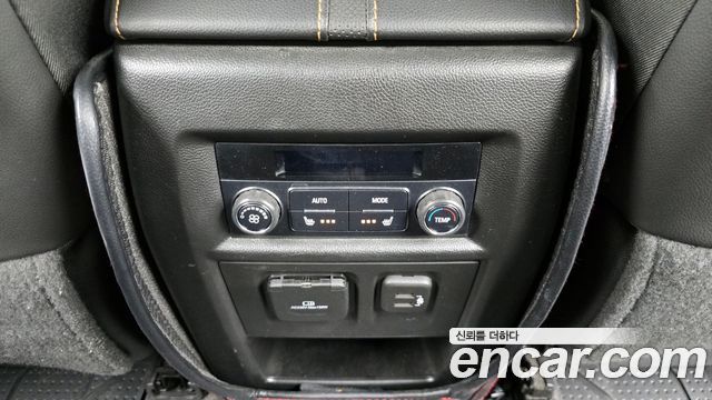 Chevrolet Korea Traverse 2020 — photo 19