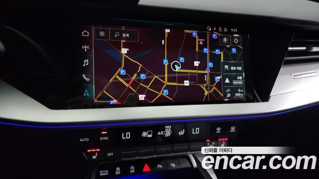 Audi A3 2023 — photo 14