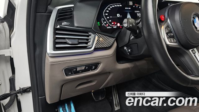 BMW X5M 2023 — photo 13