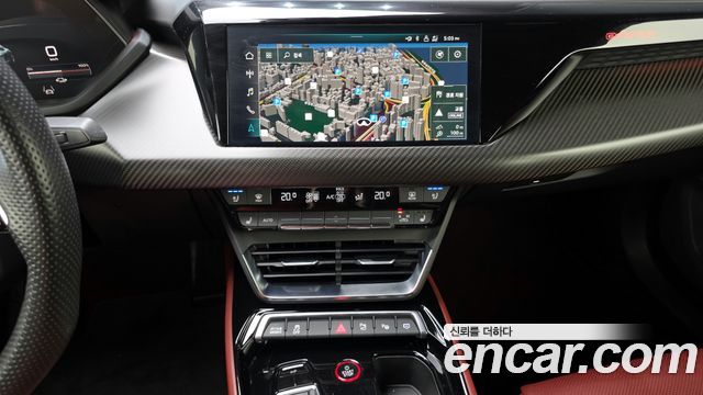 Audi e-tron GT 2022 — photo 16