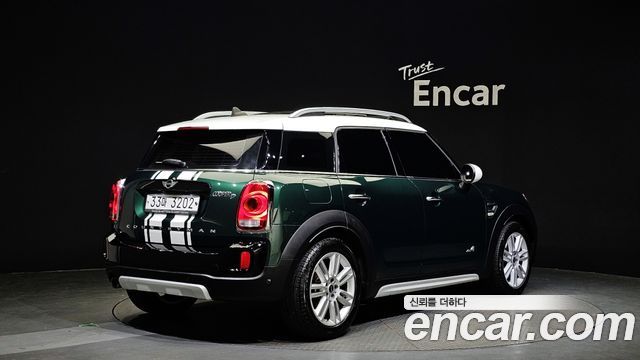 Mini Countryman 2018 — photo 2