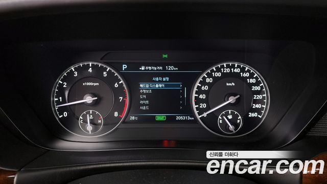 Genesis EQ900 2016 — photo 8