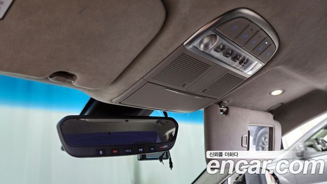 Genesis EQ900 2016 — photo 18