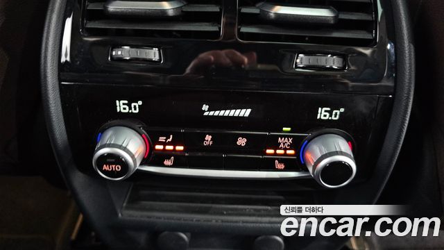 BMW Gran Turismo 2018 — photo 18