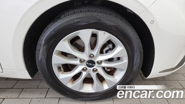 Kia K8 2022 — photo 5