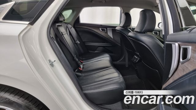 Kia K8 2022 — photo 12