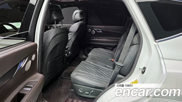 Genesis GV80 2022 — photo 11