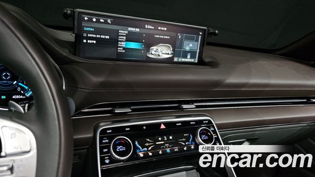 Genesis GV80 2022 — photo 13