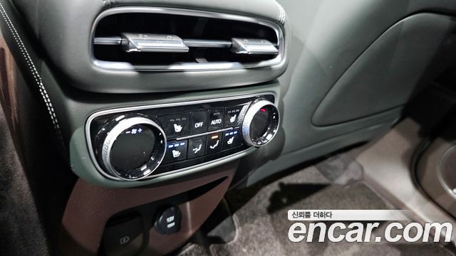 Genesis GV80 2022 — photo 16