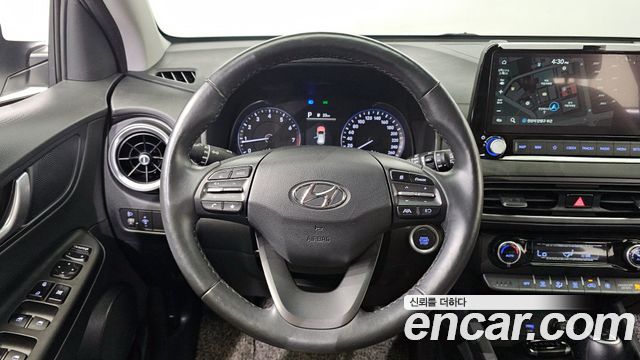 Hyundai Kona 2021 — photo 13