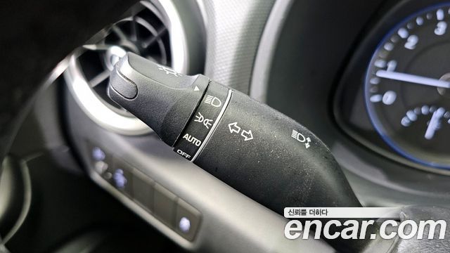 Hyundai Kona 2021 — photo 16