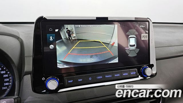 Hyundai Kona 2021 — photo 17