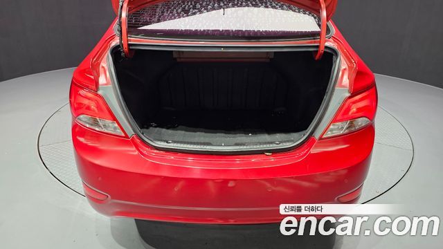 Hyundai Accent 2016 — photo 20