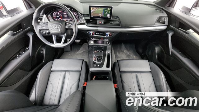 Audi Q5 2020 — photo 7