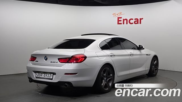 BMW 6-Series 2013 — photo 2