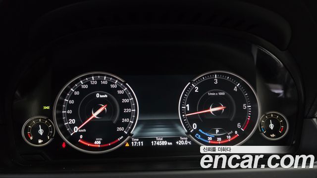 BMW 6-Series 2013 — photo 8