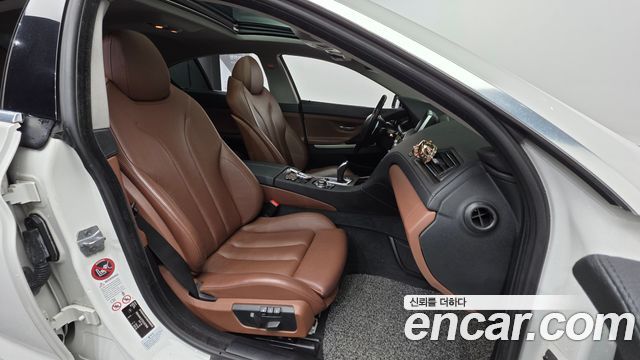 BMW 6-Series 2013 — photo 10