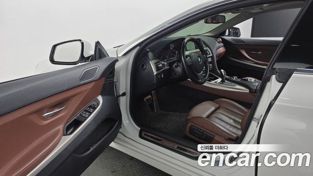 BMW 6-Series 2013 — photo 12