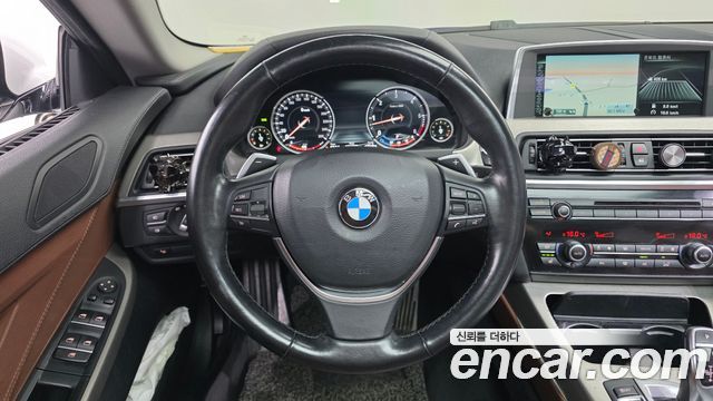 BMW 6-Series 2013 — photo 14