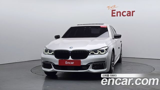 BMW 7-Series 2017 — photo 3