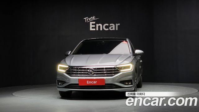 Volkswagen Jetta 2021 — photo 3