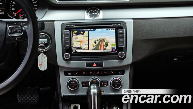 Volkswagen CC 2015 — photo 14
