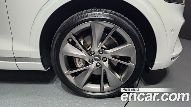 Genesis GV70 2023 — photo 5