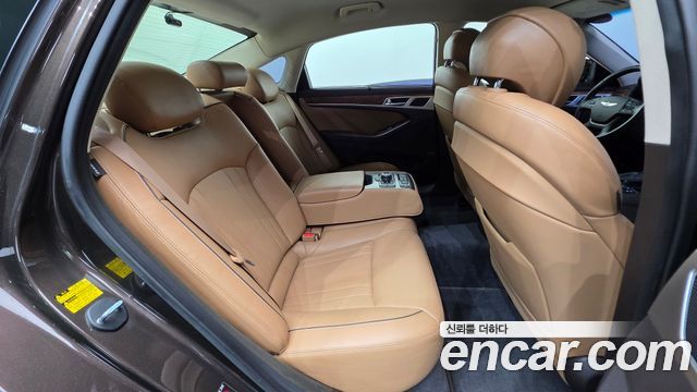 Hyundai Genesis 2016 — photo 19