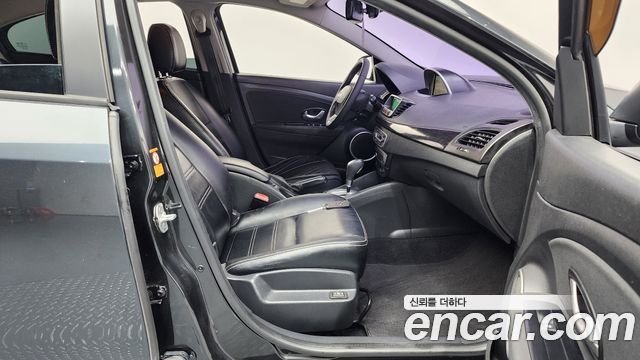 Renault Korea SM3 2015 — photo 11