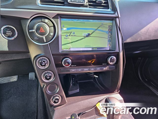 KG Mobility KORANDO 2018 — photo 12