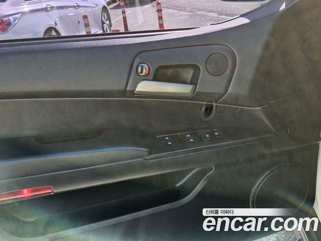 KG Mobility KORANDO 2018 — photo 17