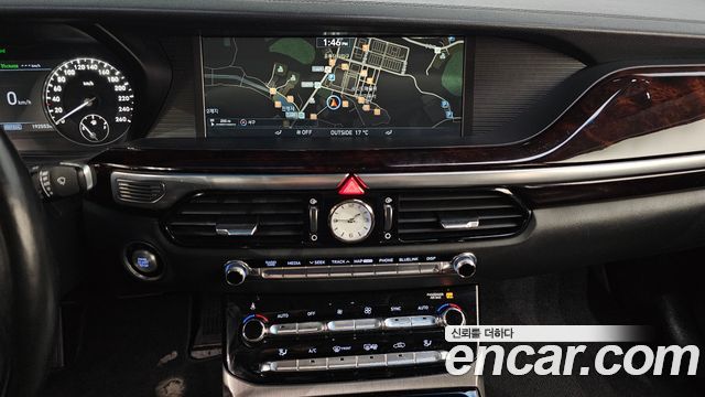 Genesis EQ900 2016 — photo 13