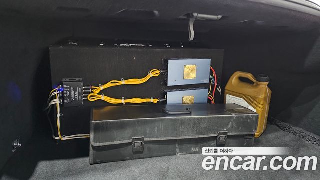 Genesis EQ900 2016 — photo 20