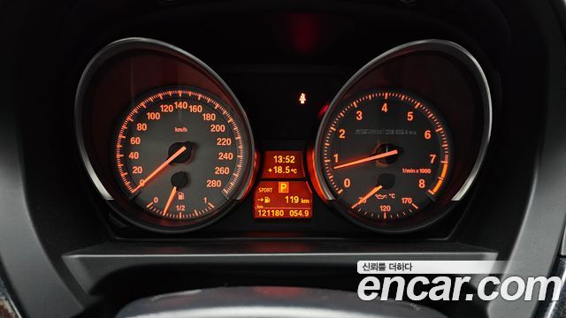BMW Z4 2012 — photo 8