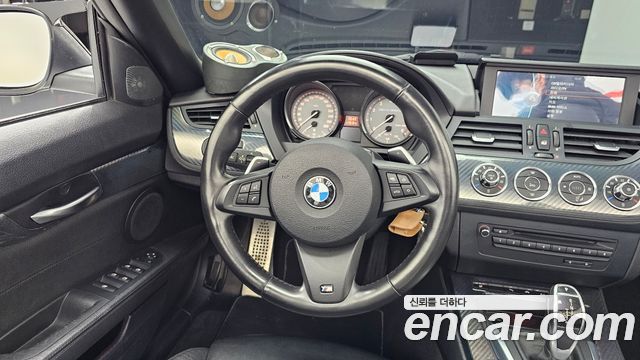BMW Z4 2012 — photo 12