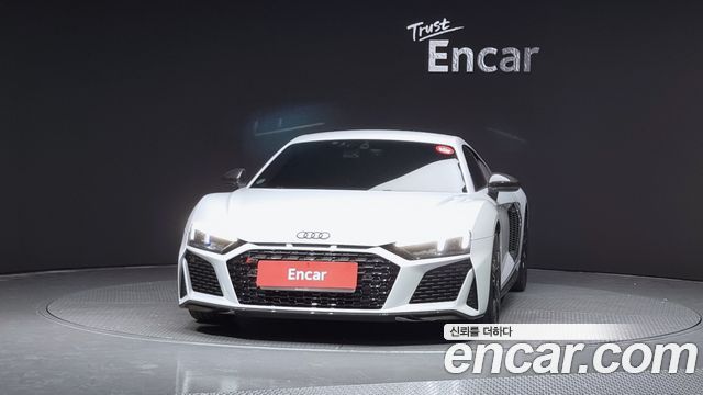 Audi R8 2021 — photo 3