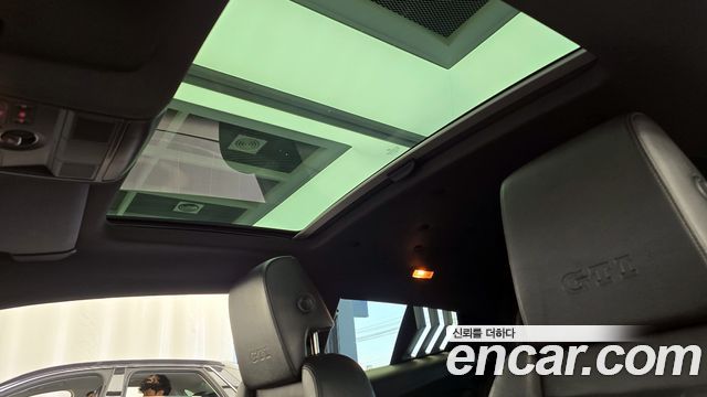 Volkswagen Scirocco 2013 — photo 19