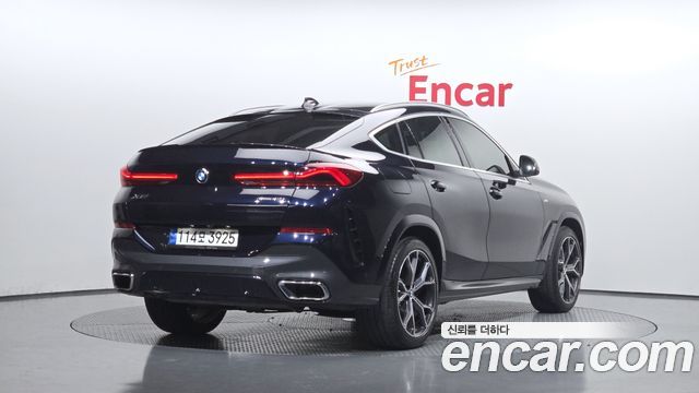 BMW X6 2022 — photo 2