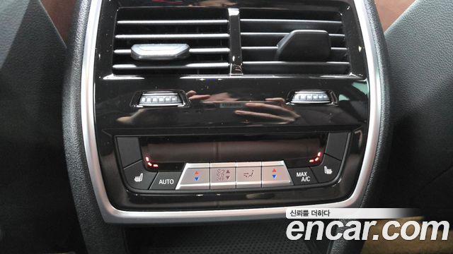 BMW X6 2022 — photo 18
