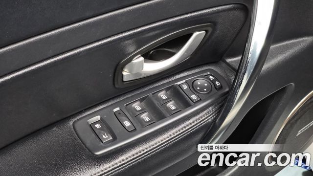 Renault Korea SM5  2012 — photo 17