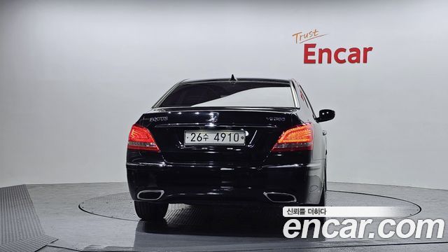 Hyundai Equus 2012 — photo 4