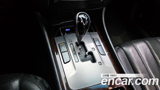 Hyundai Equus 2012 — photo 9