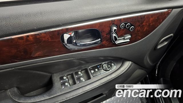 Hyundai Equus 2012 — photo 18