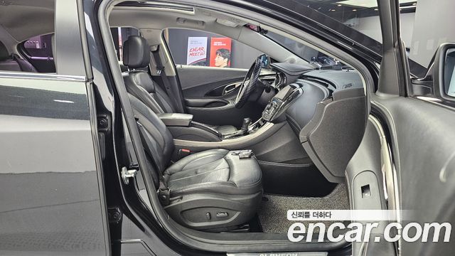Chevrolet Korea Alpheon 2011 — photo 12