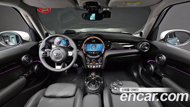 Mini Cooper 2023 — photo 7