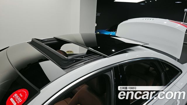 Audi A6 2023 — photo 17