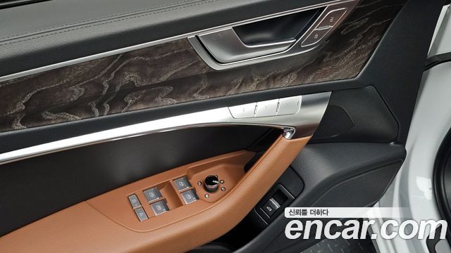 Audi A6 2023 — photo 20