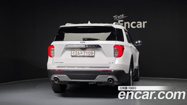 Ford Explorer 2020 — photo 4