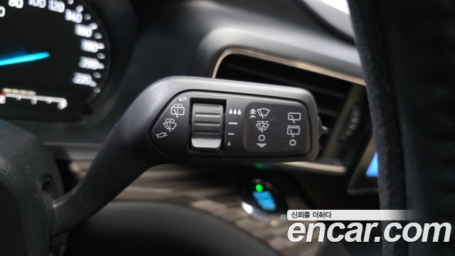 Ford Explorer 2020 — photo 23